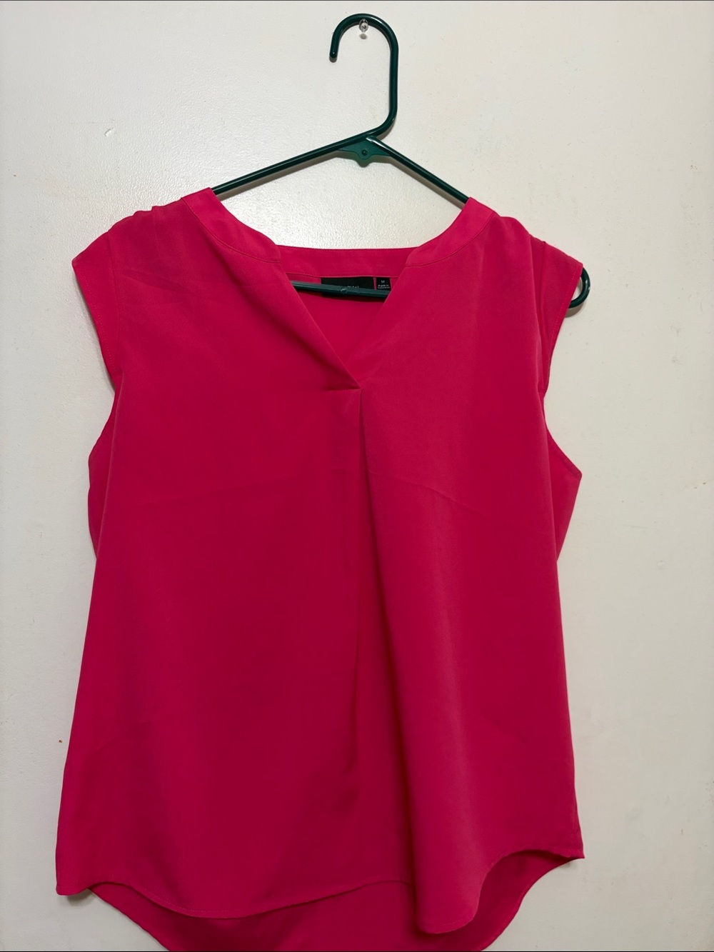 Apt. 9 Fuchsia Cap-Sleeve V-Neck Blouse